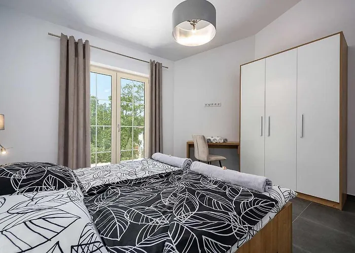 Simic Дом отдыха *