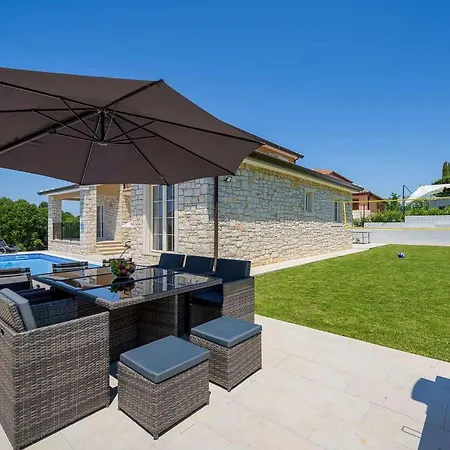 Simic Holiday home Porec