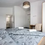 Simic Semesterbostad *